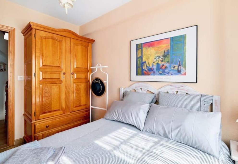 Villa Magerit, Entire Home 5 Minutes Easy Walk To Sandy Beach 拉马他 外观 照片