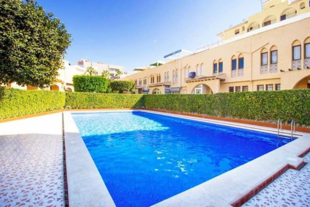 Villa Magerit, Entire Home 5 Minutes Easy Walk To Sandy Beach 拉马他 外观 照片