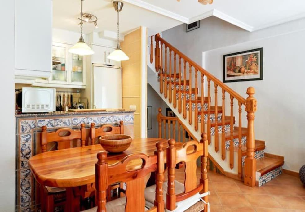 Villa Magerit, Entire Home 5 Minutes Easy Walk To Sandy Beach 拉马他 外观 照片