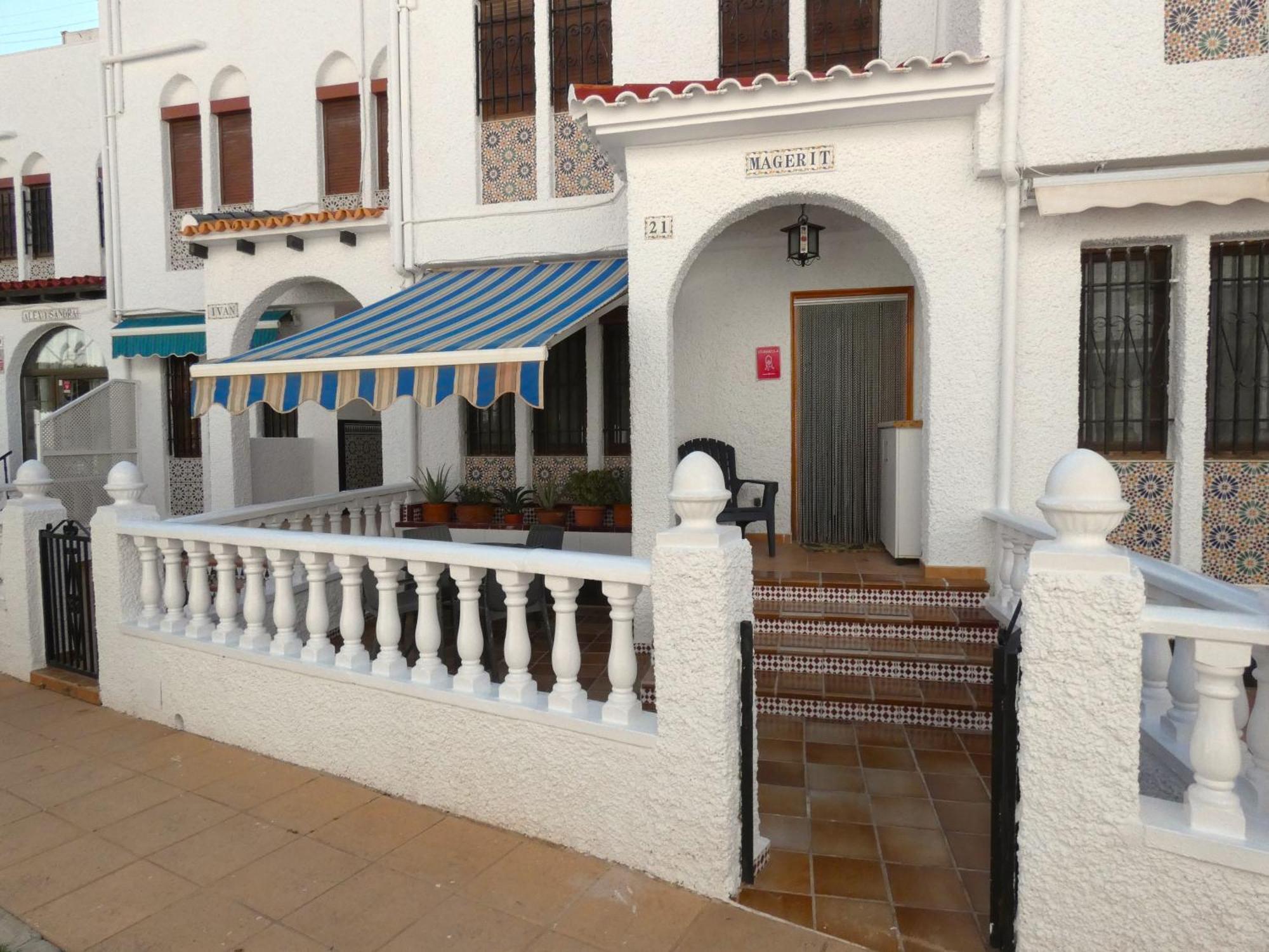 Villa Magerit, Entire Home 5 Minutes Easy Walk To Sandy Beach 拉马他 外观 照片